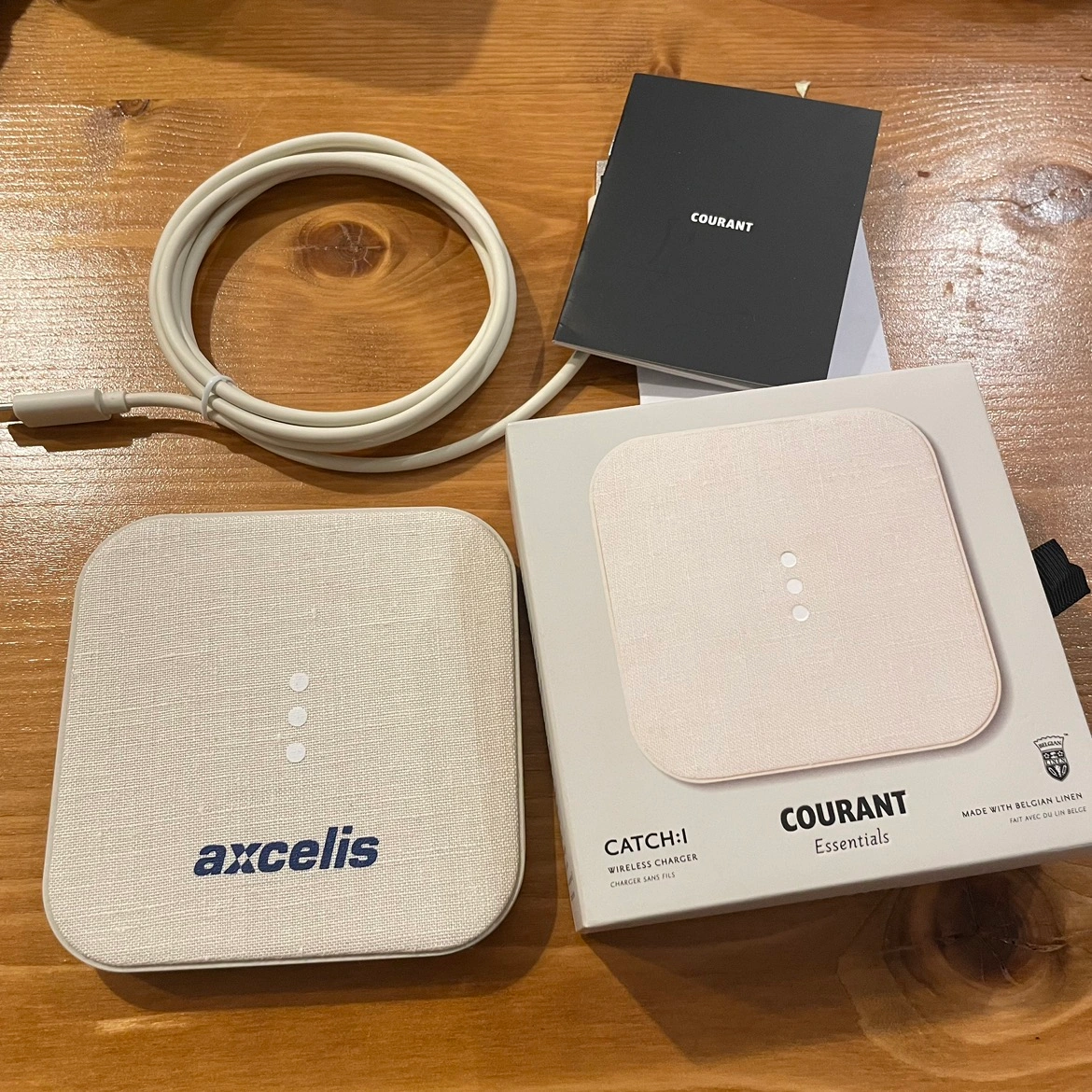 COURANT ワイヤレス充電器