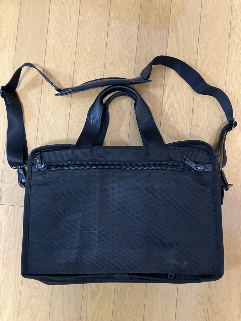TUMI ALPHA 26141 エクスパンダブル・オーガナイザー・コンピューター・ブリーフ ブラックの写真2枚目
