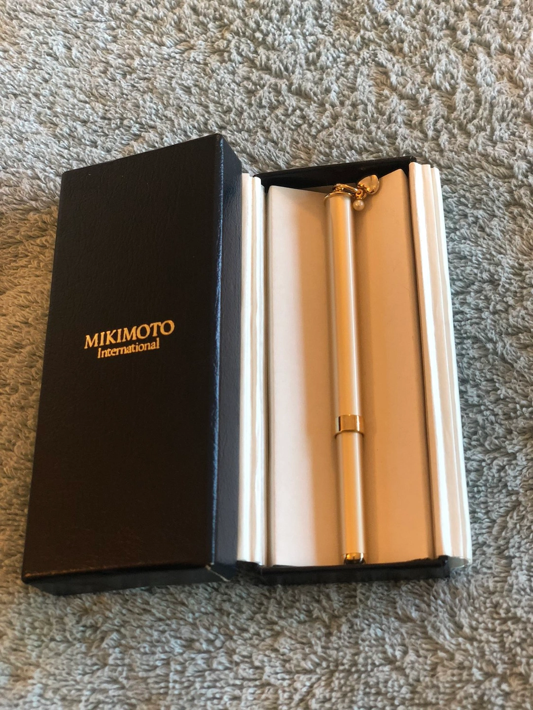 MIKIMOTO ミキモトパール付きリップブラシの写真7枚目