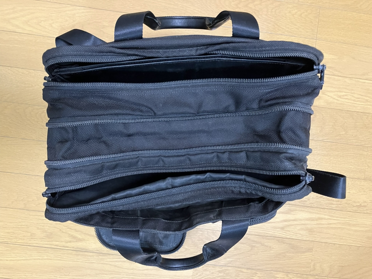 TUMI ALPHA 26141 エクスパンダブル・オーガナイザー・コンピューター・ブリーフ ブラックの写真8枚目