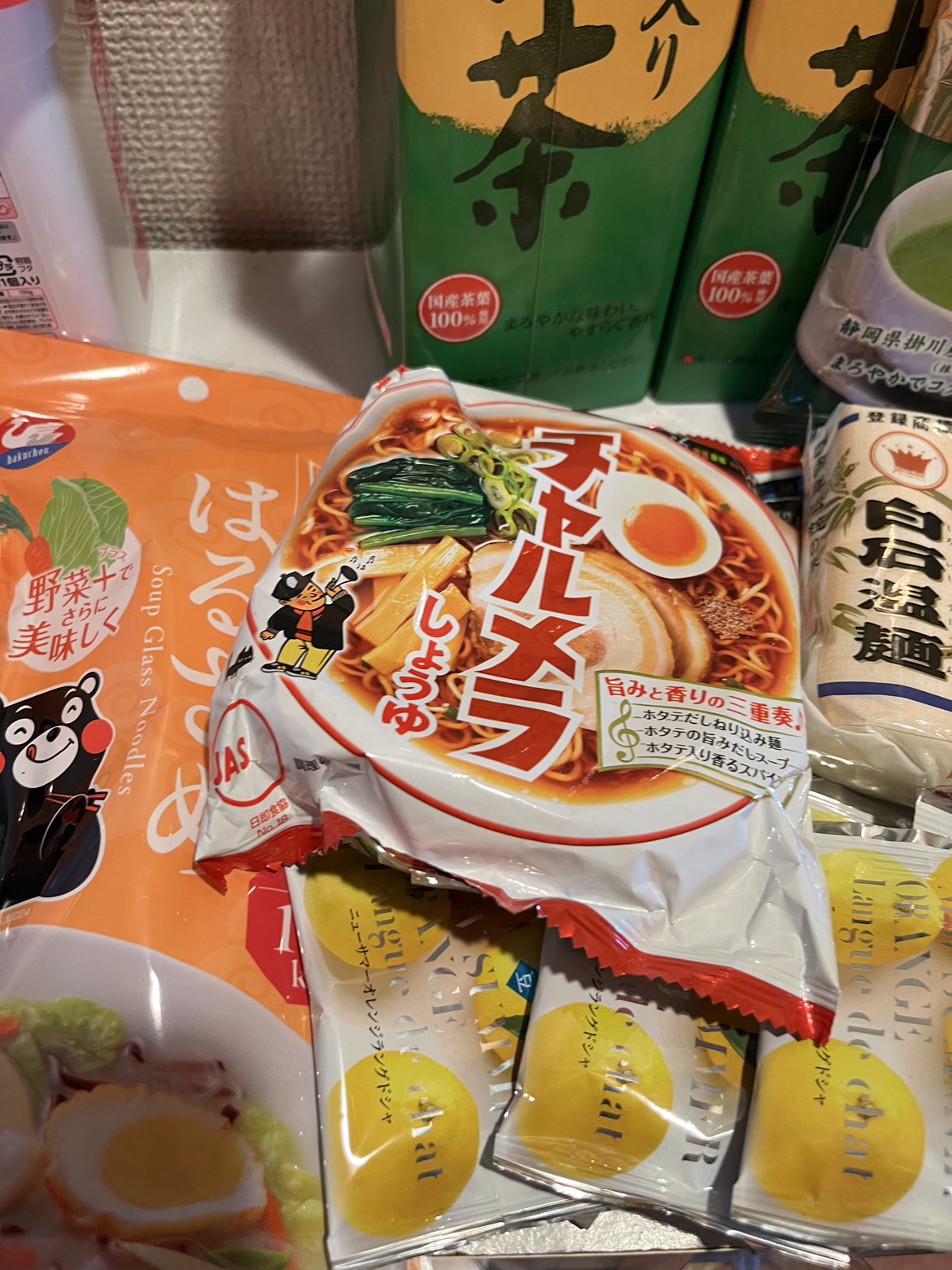 新品　未開封　お菓子　乾麺　お茶　ラーメン　食材　まとめ売りの写真2枚目
