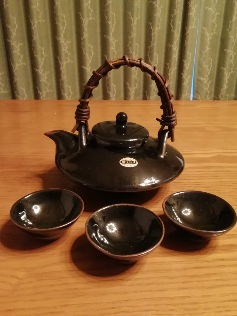 苗代川焼 酒器セット(盃3個)〔未使用〕