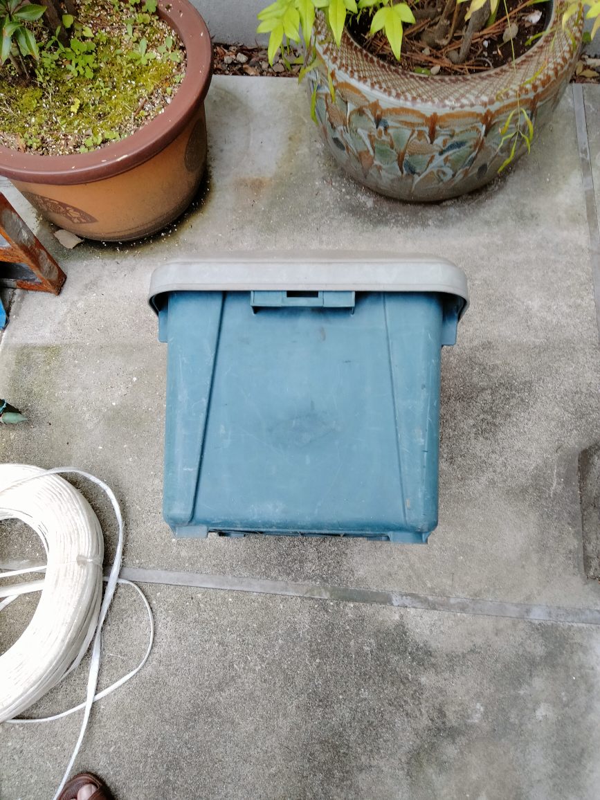 BOX　ホームセンター　工具箱　建築工事　アウトドア　収納BOXの写真4枚目