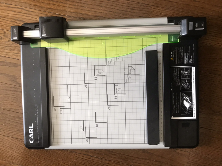 カール事務器　裁断機　ペーパーカッター