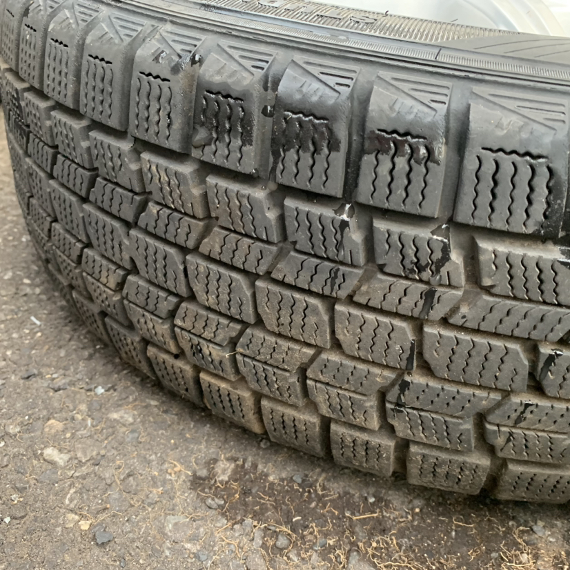 スタッドレス　タイヤ　4本　ホイール付　デジタイヤ　185/65R15 88Qの写真9枚目