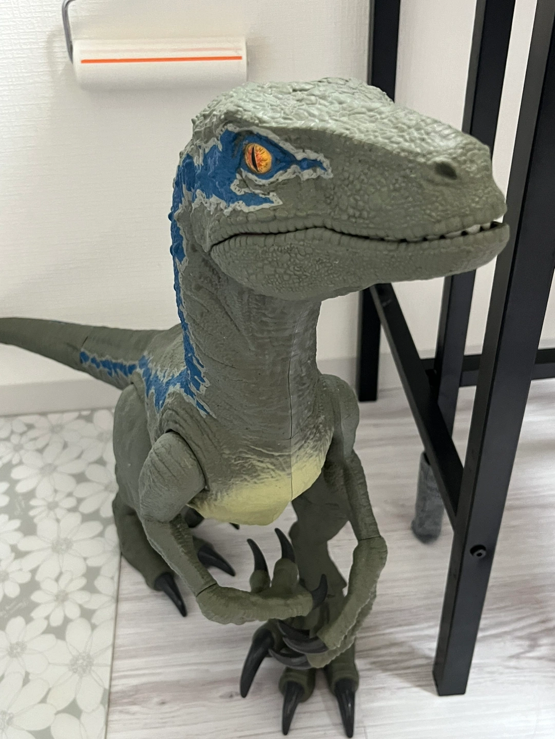 JURASSIC WORLD ヴェロキラプトル ブルー