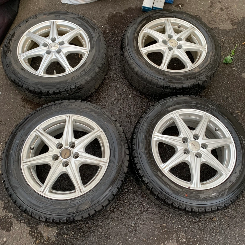 スタッドレス タイヤ 4本 ホイール付 デジタイヤ 185/65R15 88Qの写真2枚目
