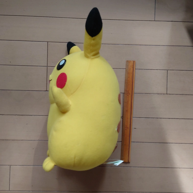 ピカチュウぬいぐるみの写真4枚目