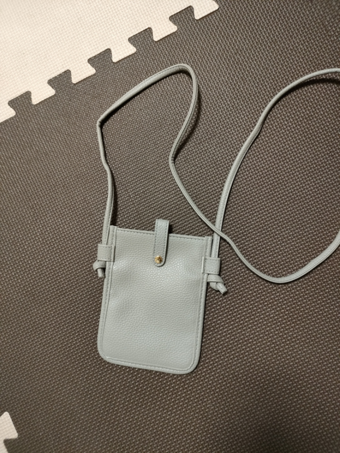 スマホショルダー　ポーチ　スマホケース