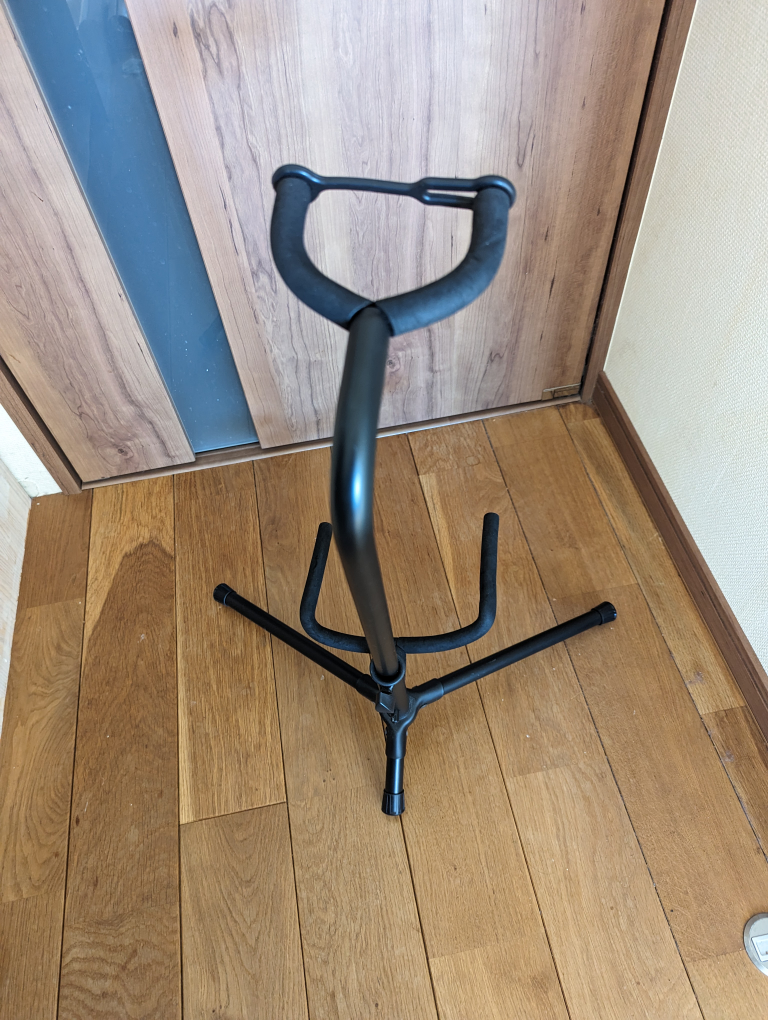 ギタースタンド　黒の写真2枚目