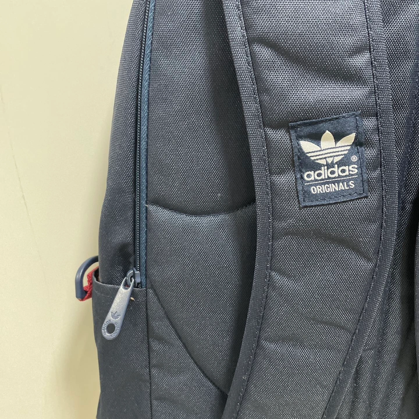 adidas リュック バックパックの写真5枚目