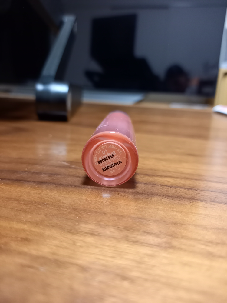 CLIO クリオ   ティント TINT  リップ 口紅 グロウ#01　発色  韓国コスメの写真5枚目