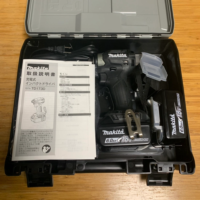 マキタ 純正 18v インパクト ドライバー フルセット td173drgxbの写真2枚目