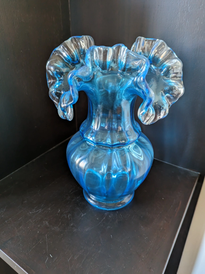 吹きガラスの花瓶の写真3枚目