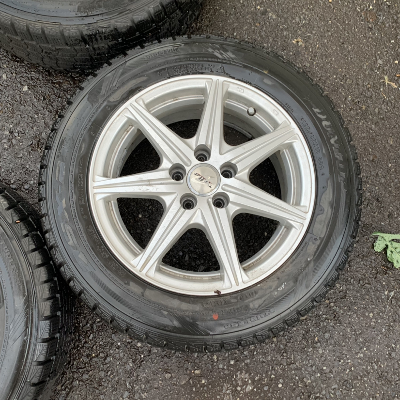 スタッドレス　タイヤ　4本　ホイール付　デジタイヤ　185/65R15 88Qの写真4枚目