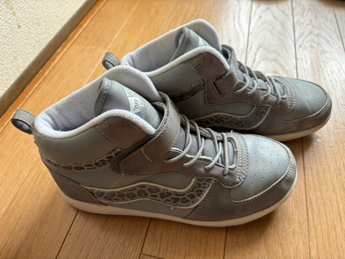 Vansスニーカー22センチの写真2枚目