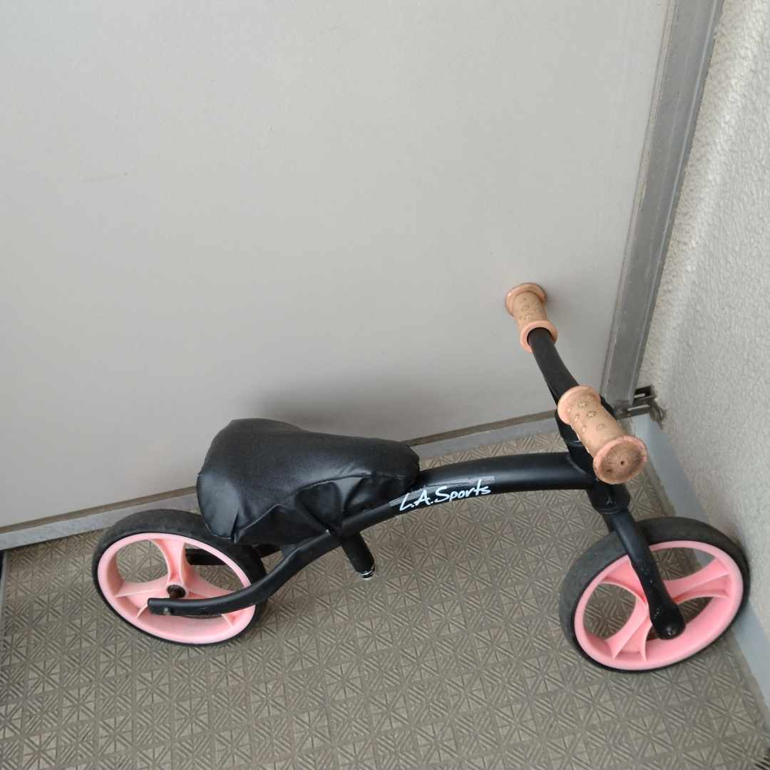 軽量　ストライダー