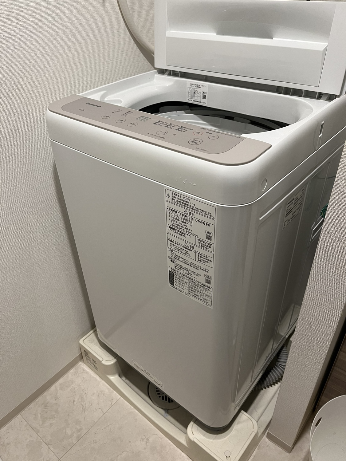 洗濯機　Panasonic NA-F60B15