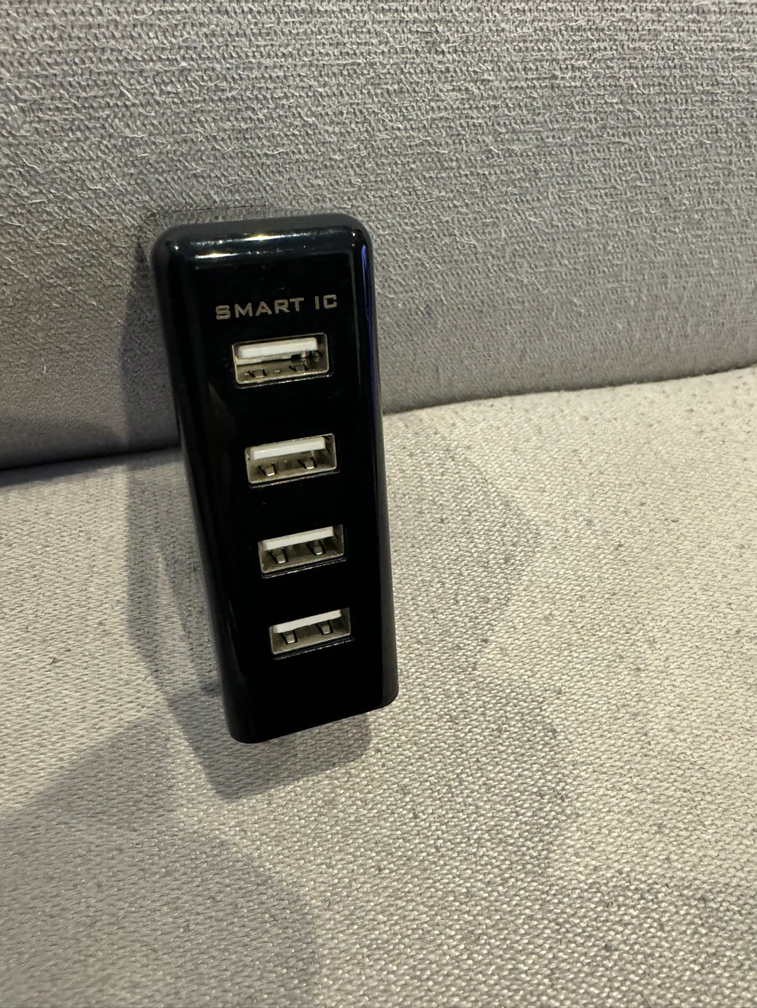 USB 4ポート ACアダプタ