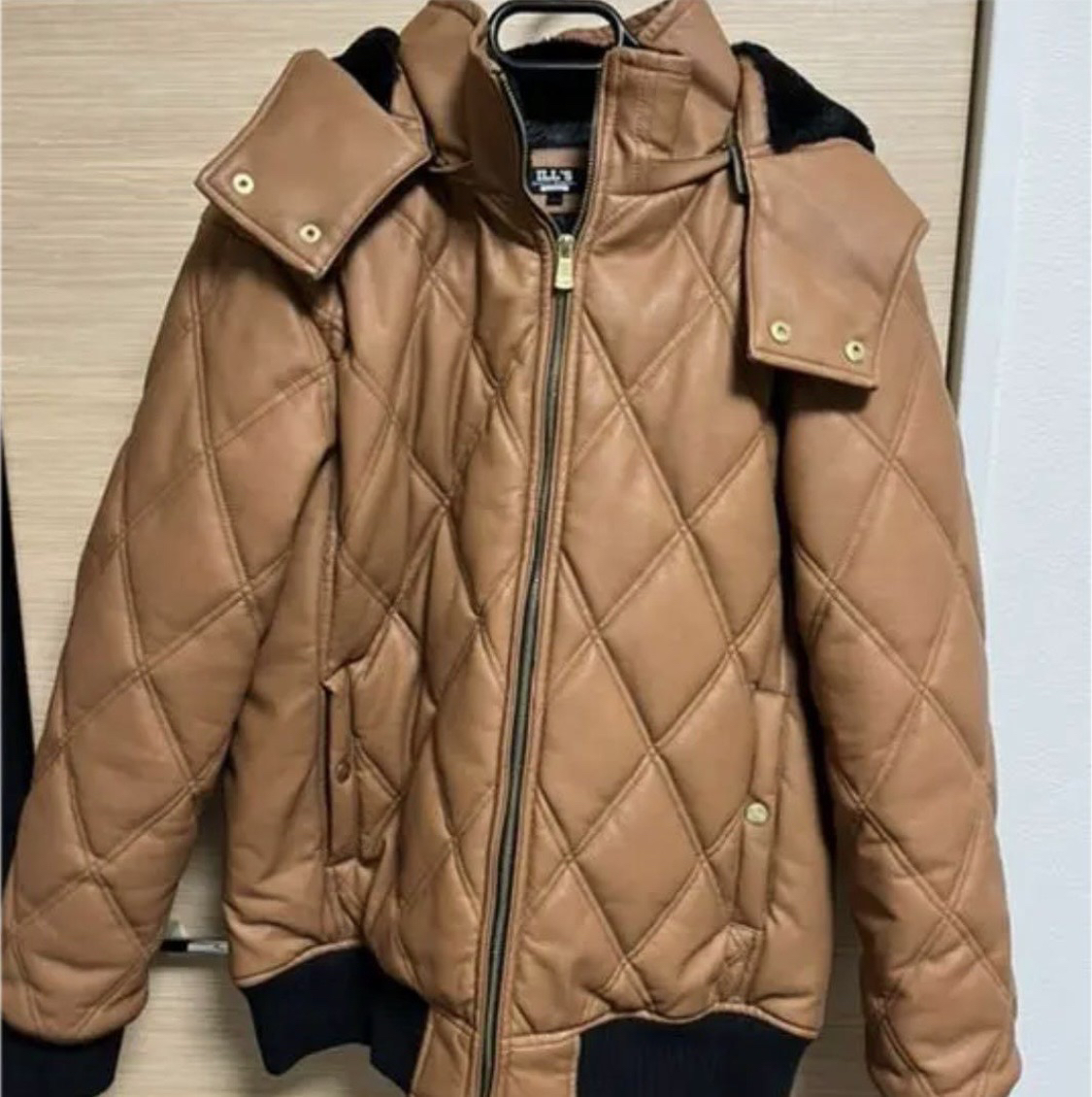 ILL'Sアウターとネックピロー