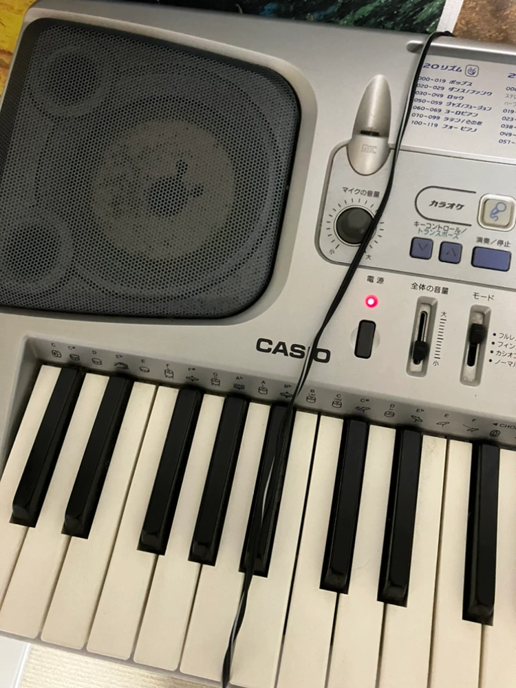 キーボード(ピアノ)の写真2枚目