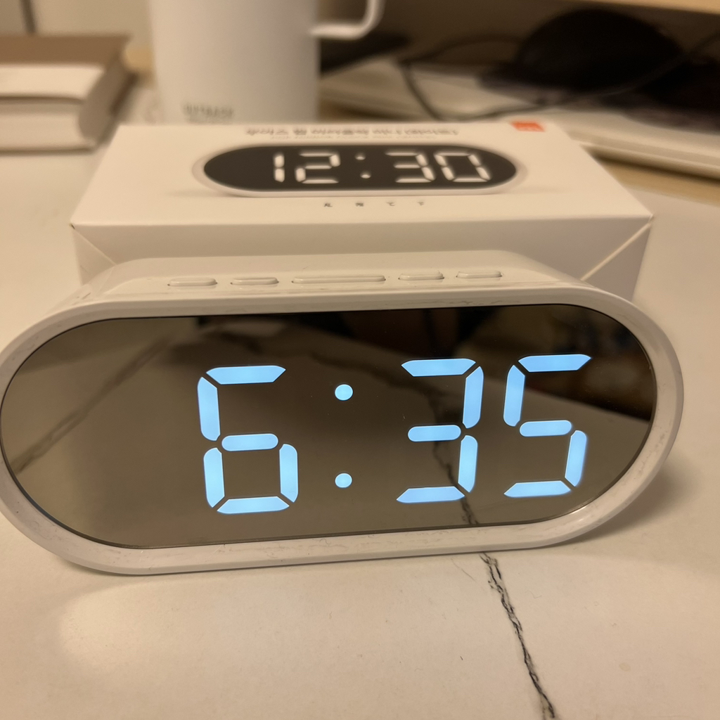 電子時計