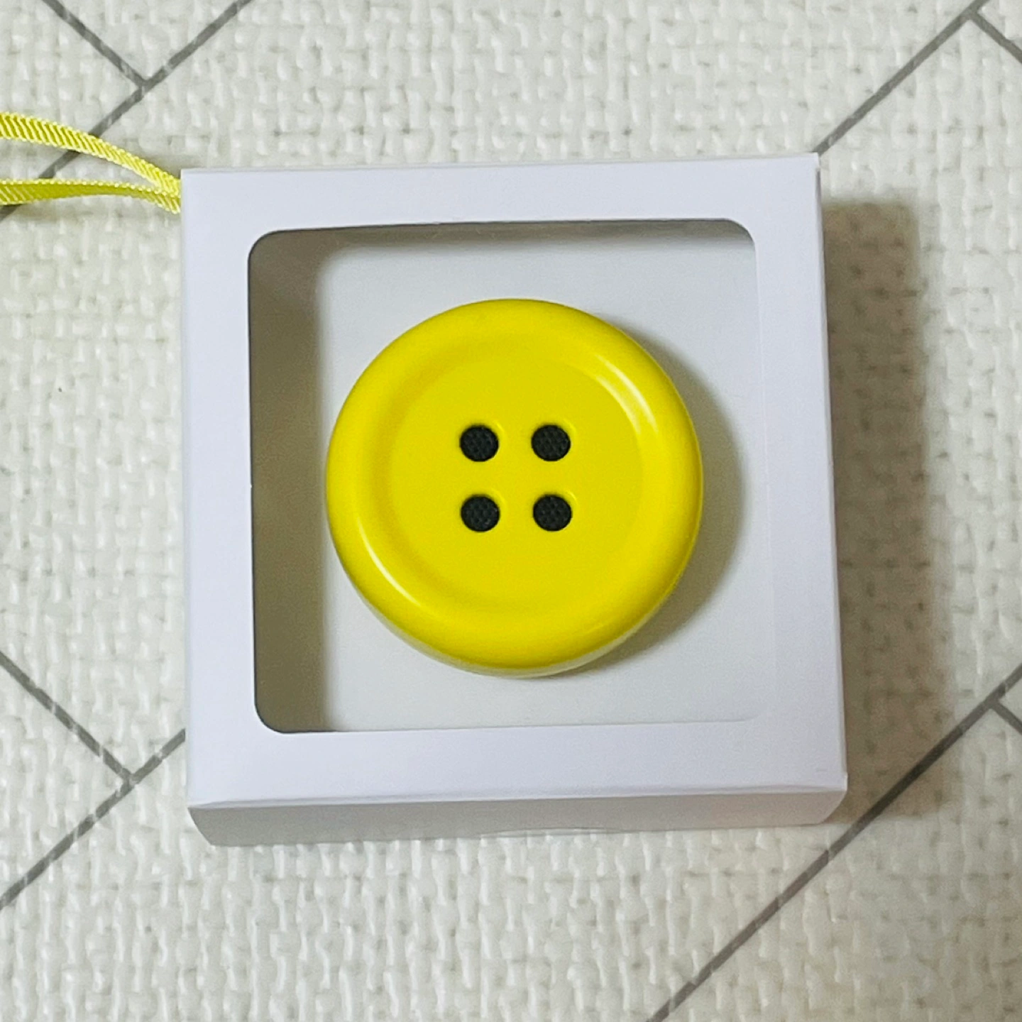 Pechat(ペチャット) イエロー ぬいぐるみをおしゃべりにするボタン型スピーカー【英語にも対応】の写真5枚目
