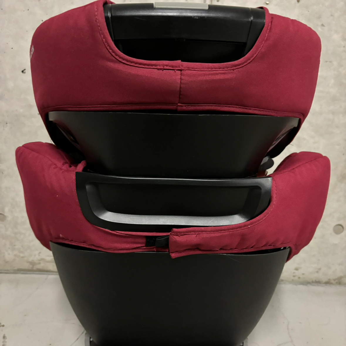 Maxi cosi ISOFIX ジュニアカーシートの写真4枚目