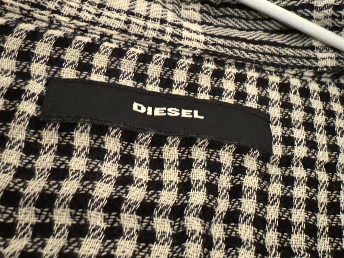 Diesel シャツ m-sizeの写真3枚目