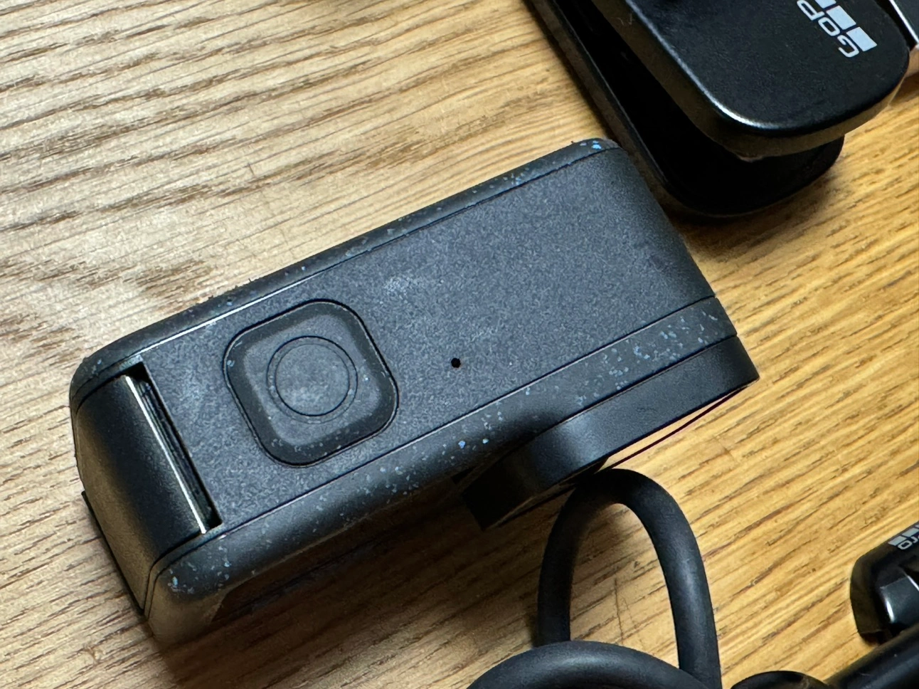 美品GoPro HERO12 Black + 純正フルアクセサリーの写真9枚目