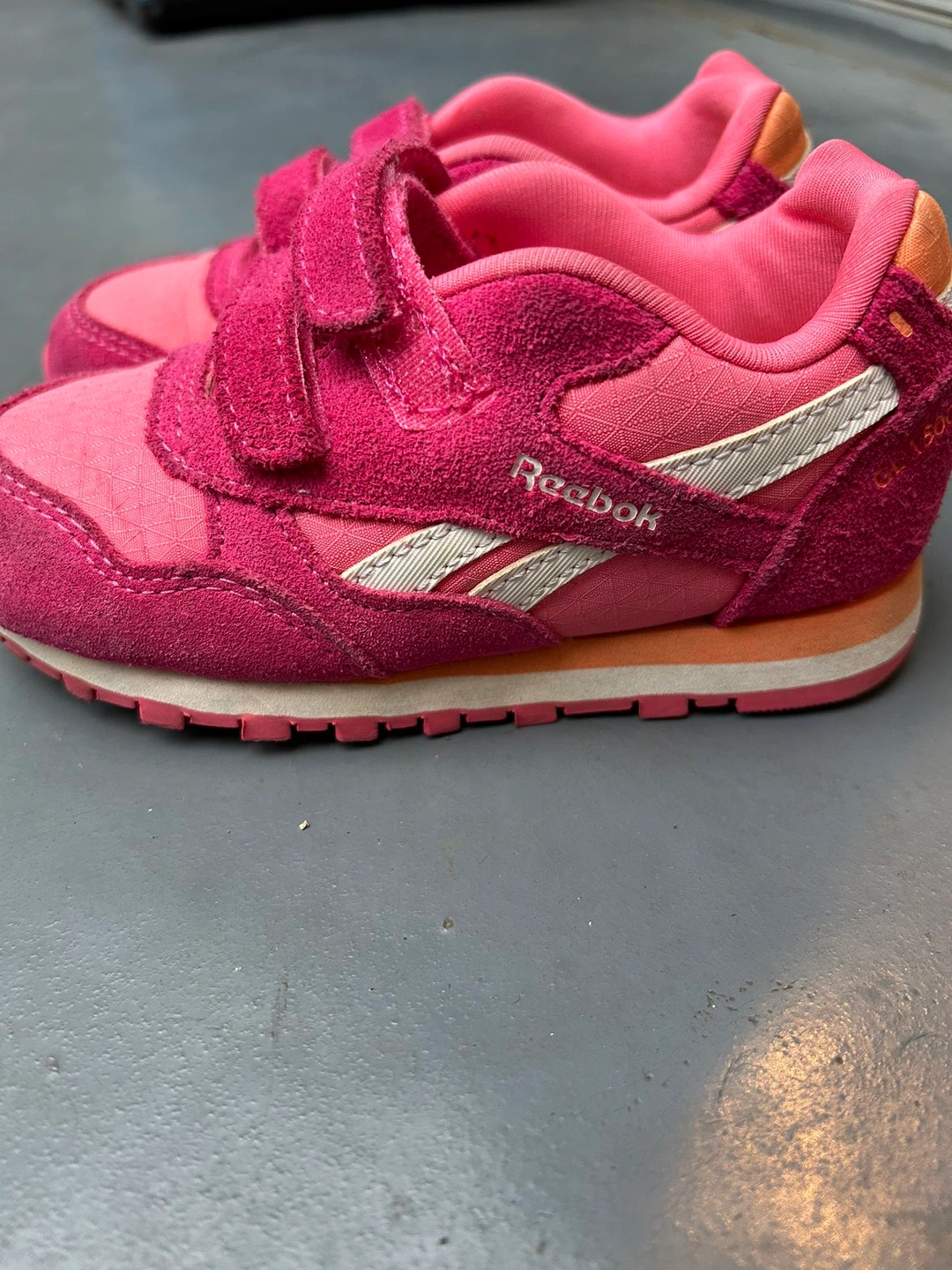 Reebok 14㎝子ども用ピンクシューズの写真4枚目