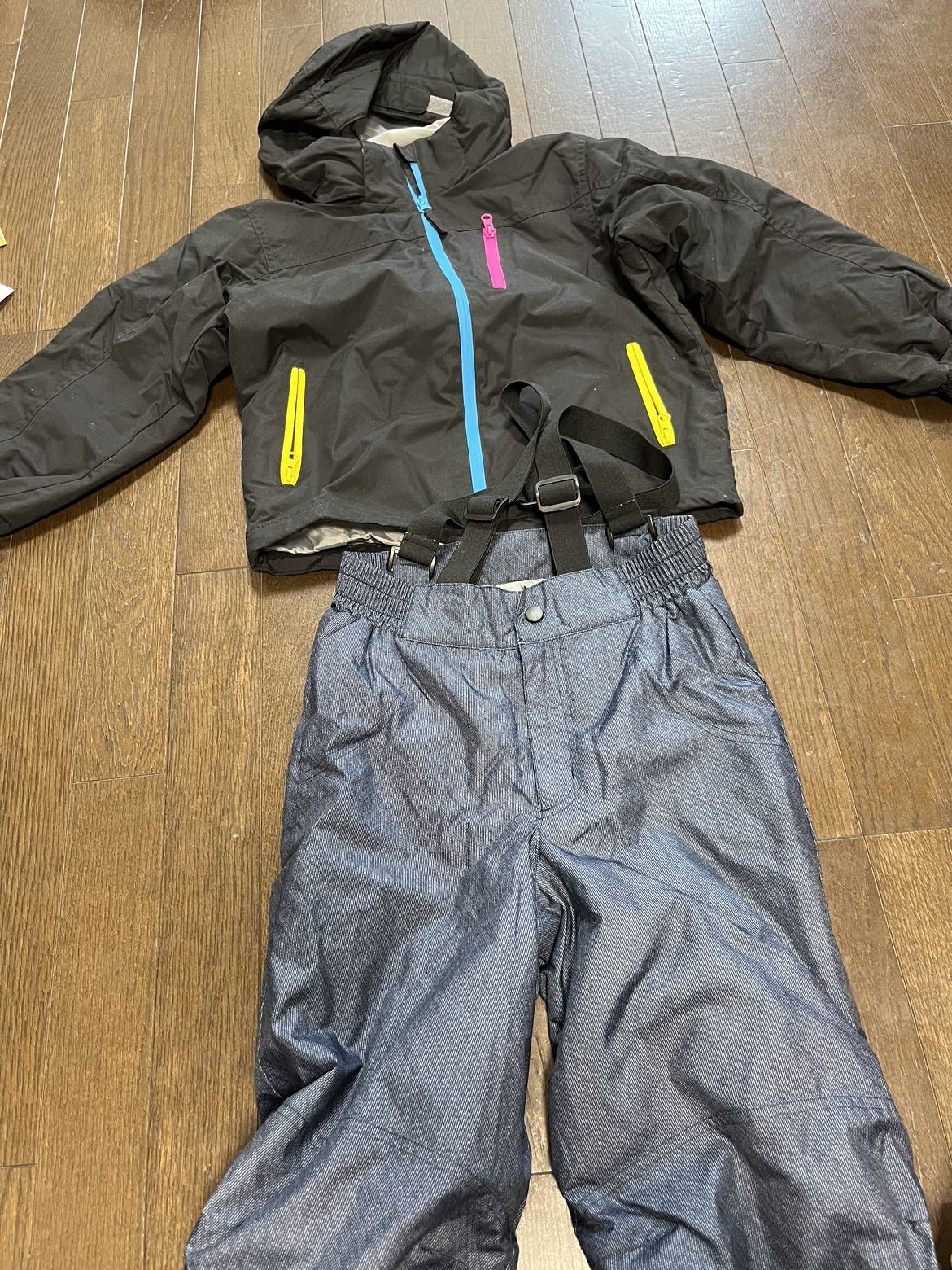スキー服  Ski wearの写真3枚目