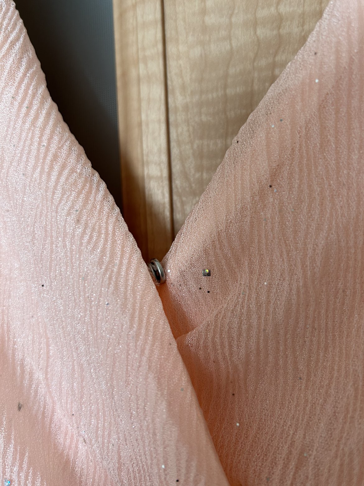 ピンクドレスの写真2枚目