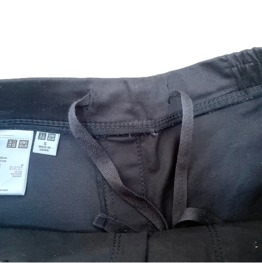 UNIQLO 黒パンツ レディース 新品未使用の写真6枚目