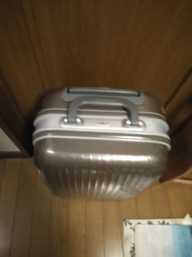 キャリーケース