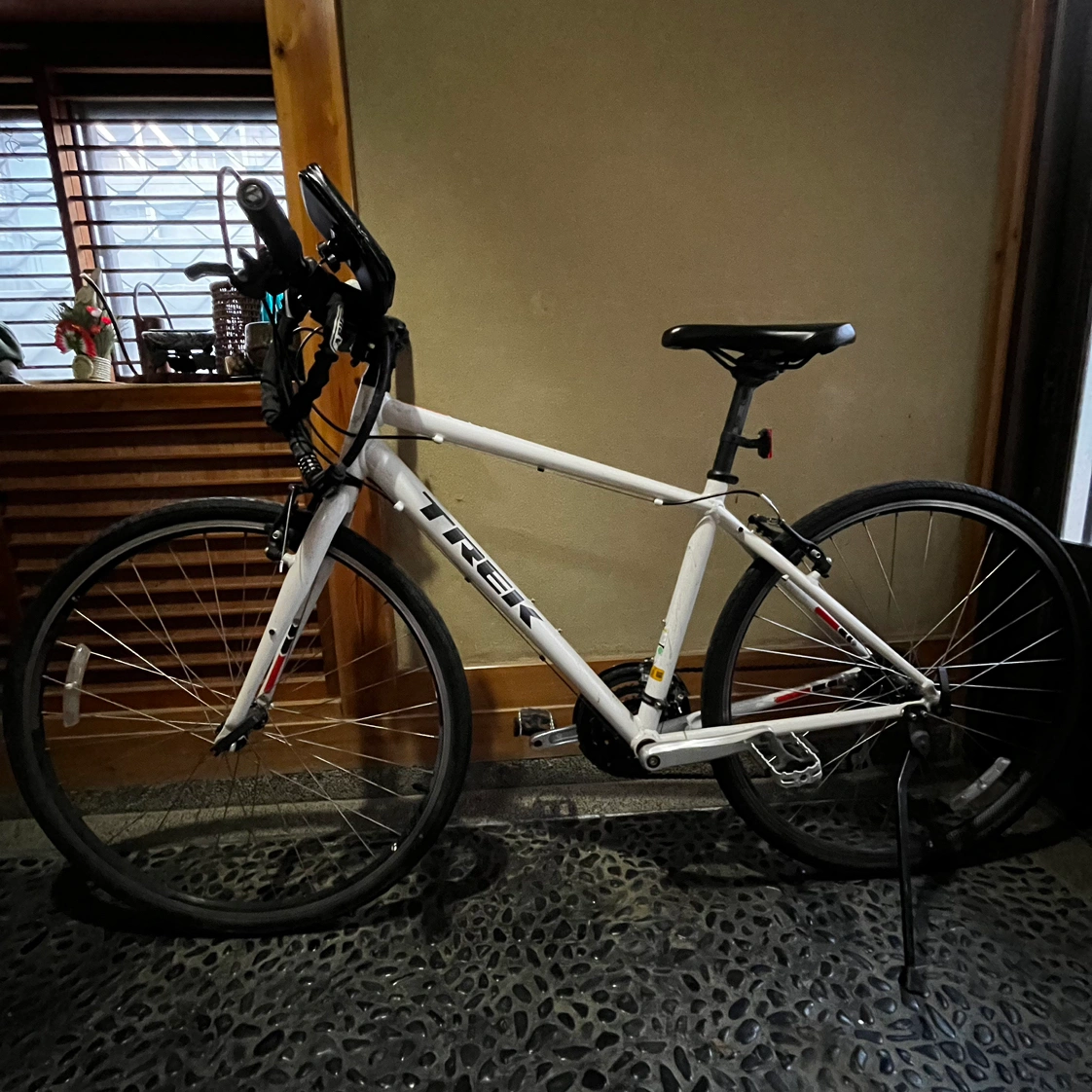 TREK クロスバイク