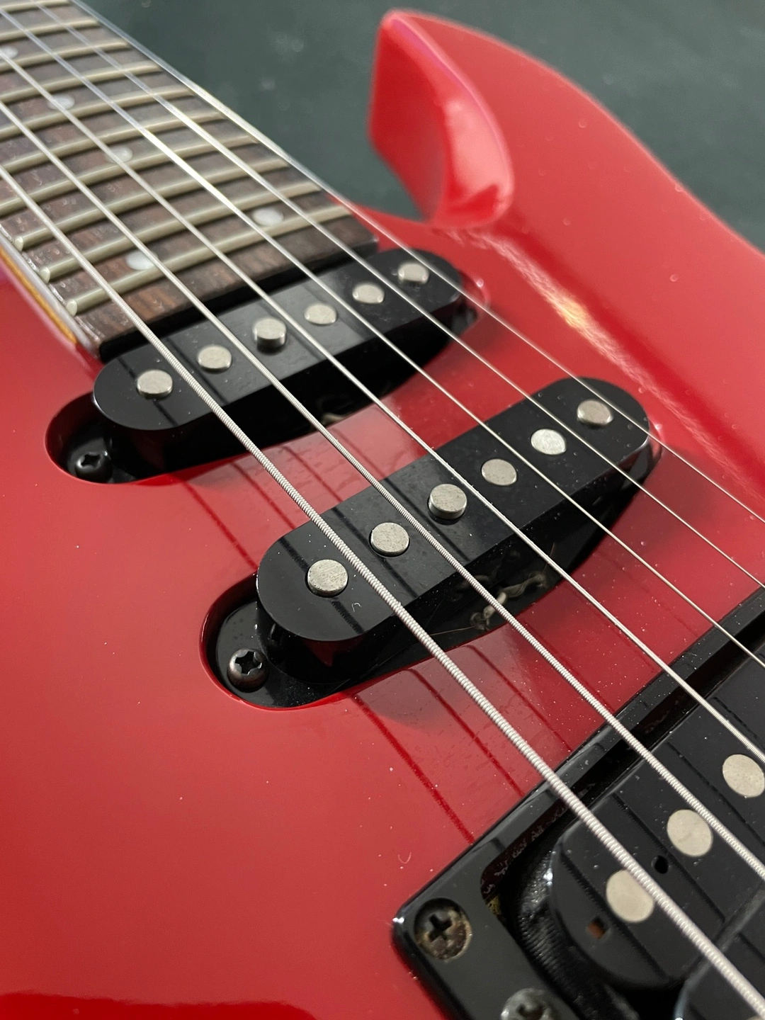 YAMAHA RGZ RED エレキギター 電気系統異常なし ROCK'N MAGIC PRO搭載モデル アーム欠品の写真7枚目