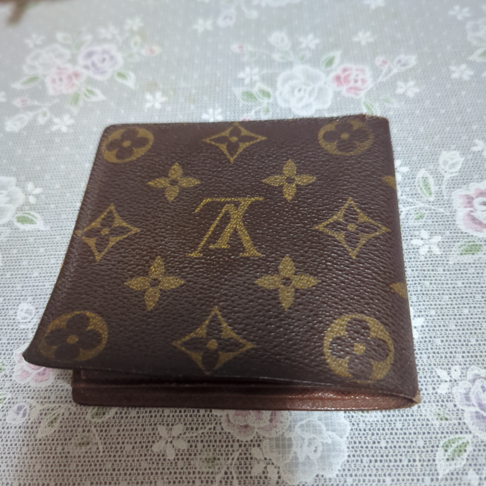 ルイビトン正規品です