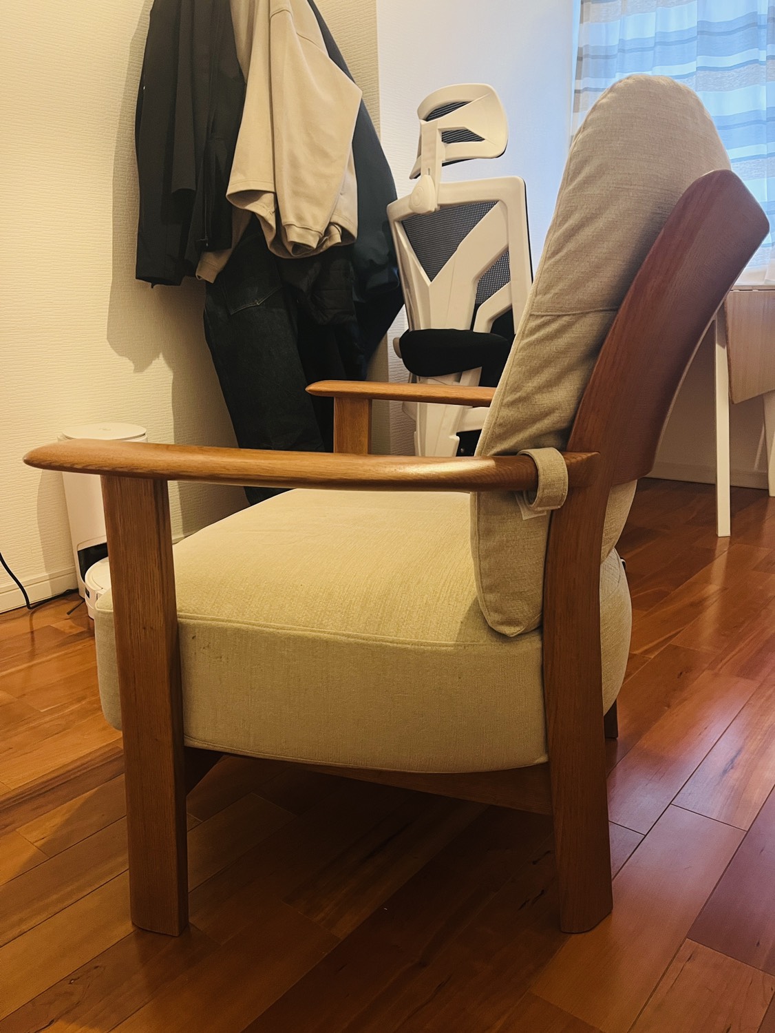 1人掛けソファの写真3枚目