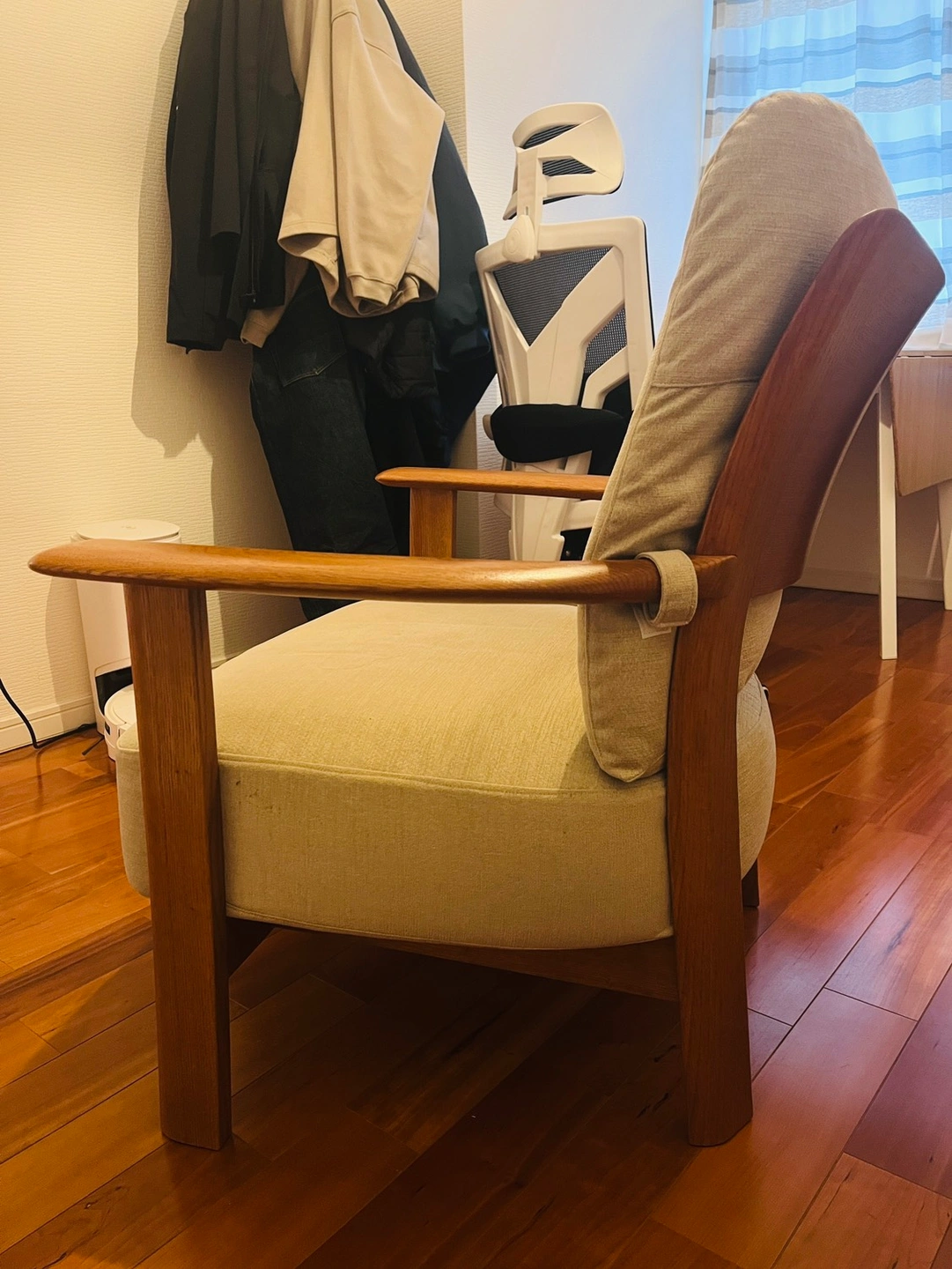 1人掛けソファの写真3枚目