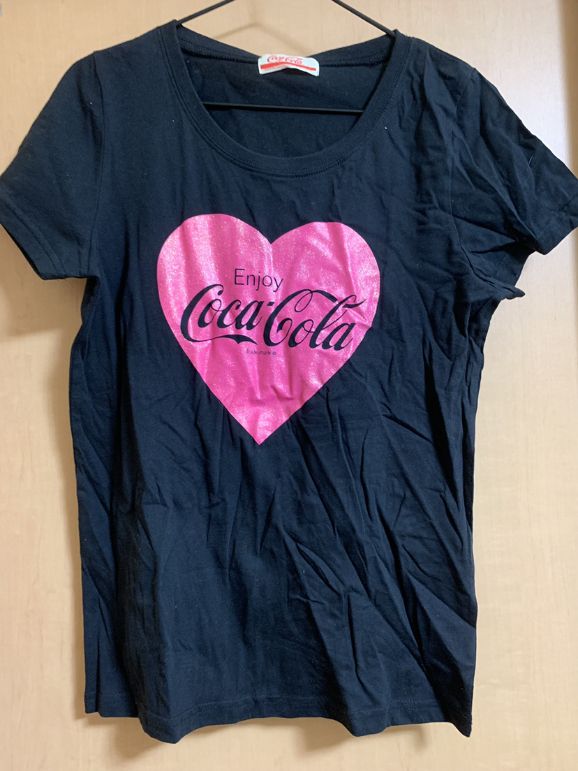 コカコーラTシャツ
