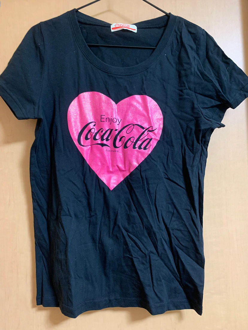 コカコーラTシャツ