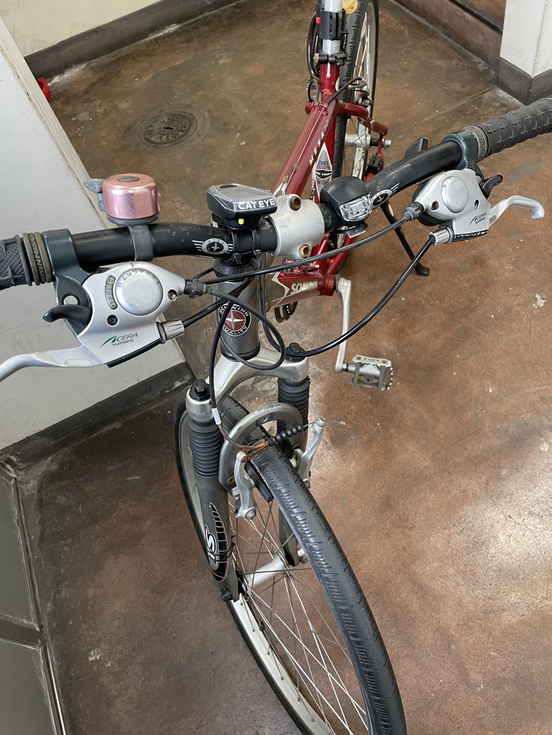 SCHWINN クロスバイクの写真4枚目
