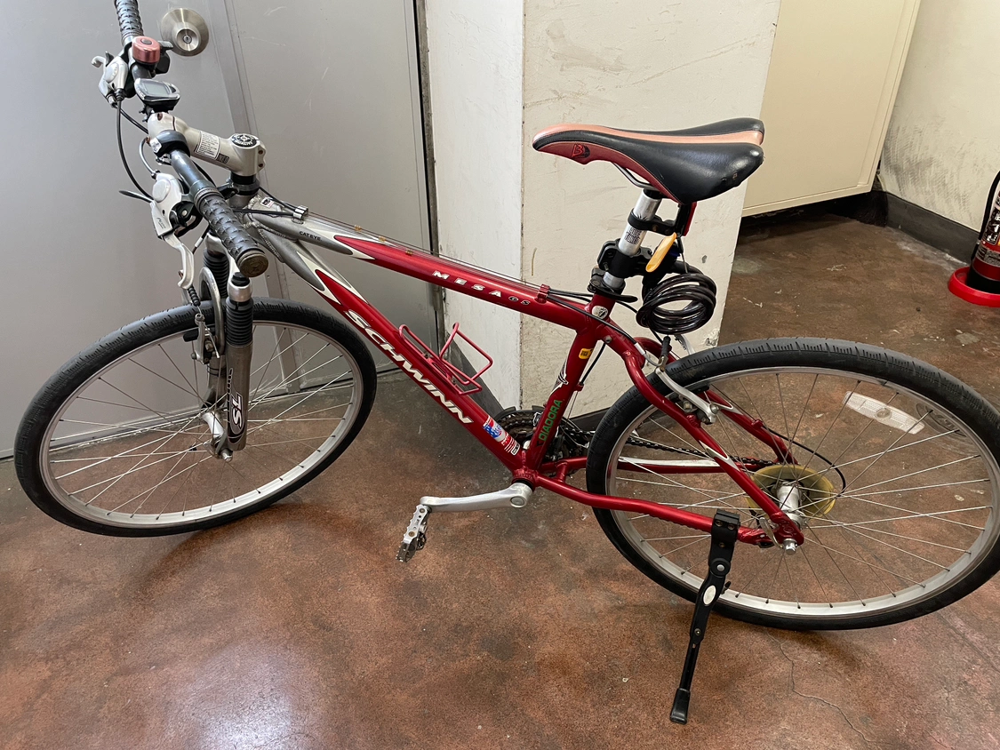 SCHWINN クロスバイク