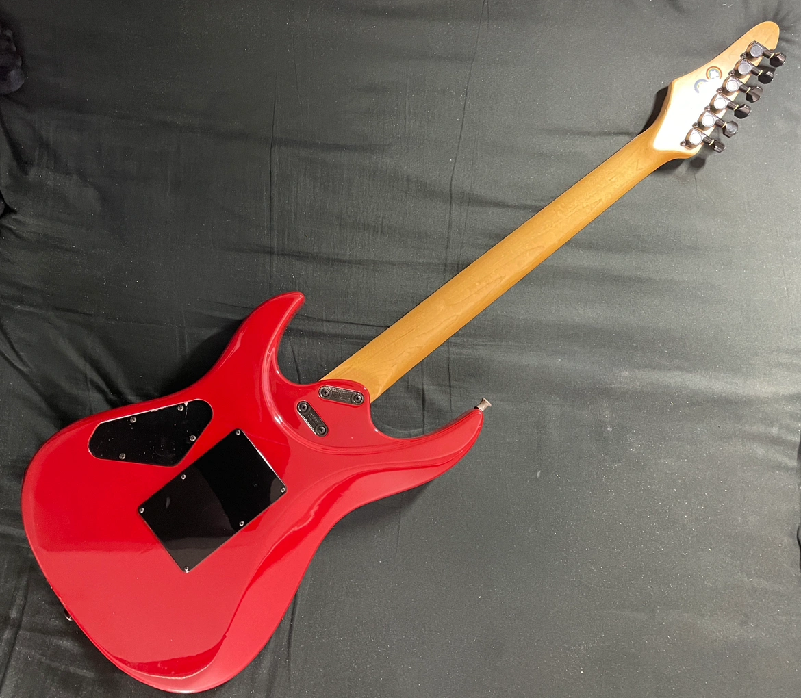 YAMAHA RGZ RED エレキギター 電気系統異常なし ROCK'N MAGIC PRO搭載モデル アーム欠品の写真2枚目