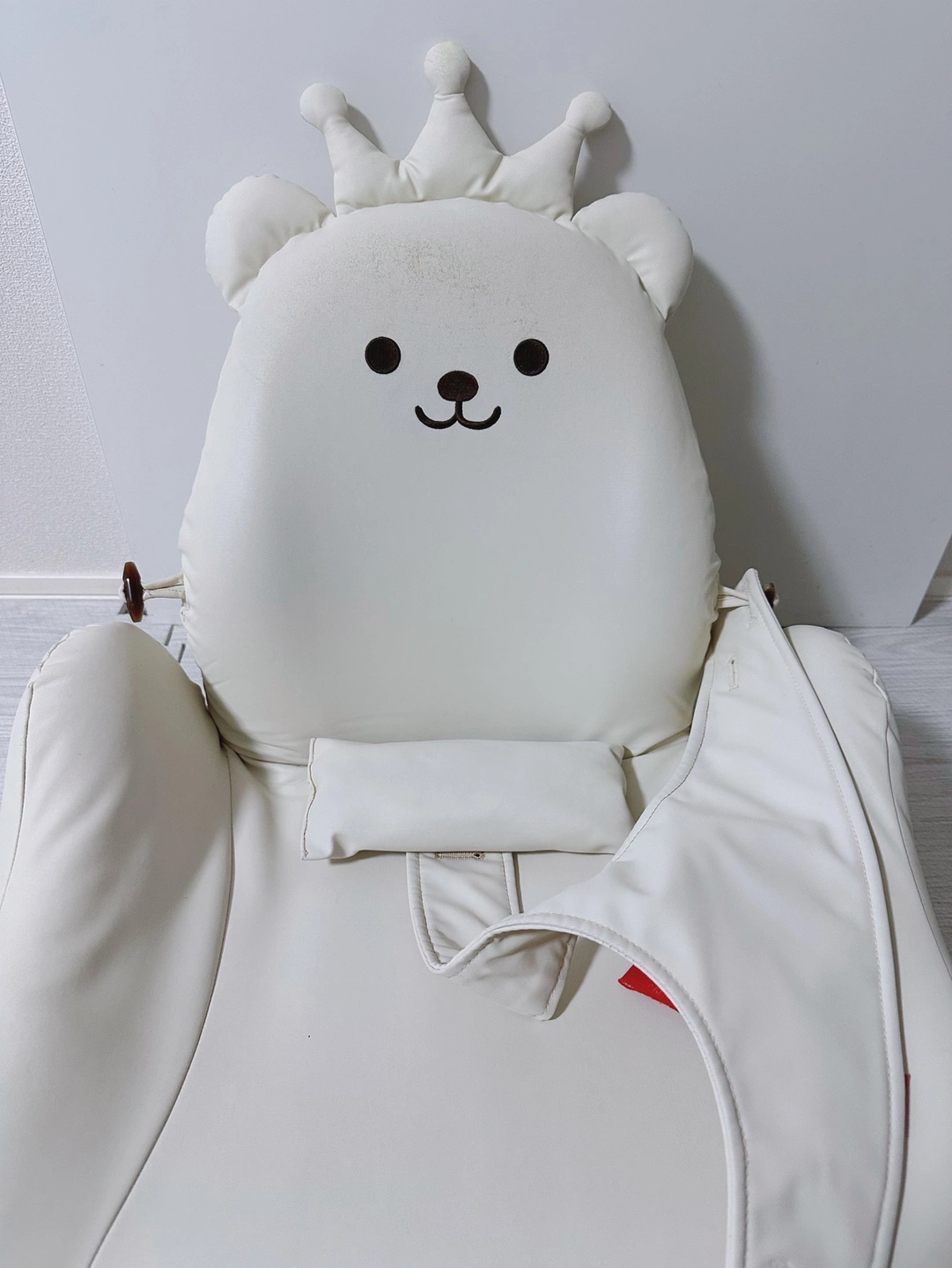 受け渡し待ちのため受付終了 テディハグ プティ オフホワイト ベビーチェアの写真3枚目