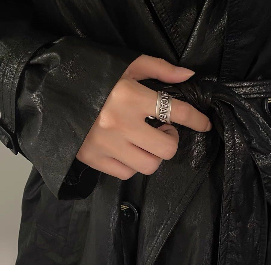 BALENCIAGA Silver Gourmette Ringの写真3枚目