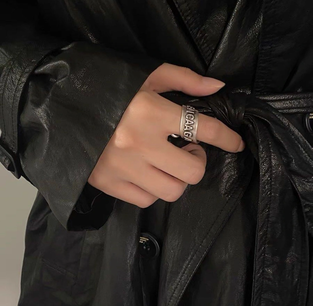 BALENCIAGA Silver Gourmette Ringの写真3枚目