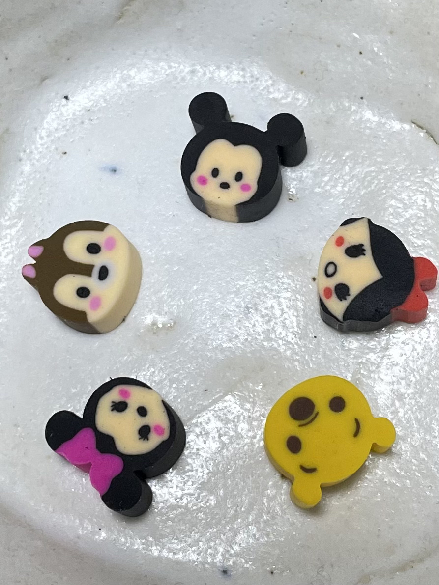 かわいいガチャ消しゴム ツムツム