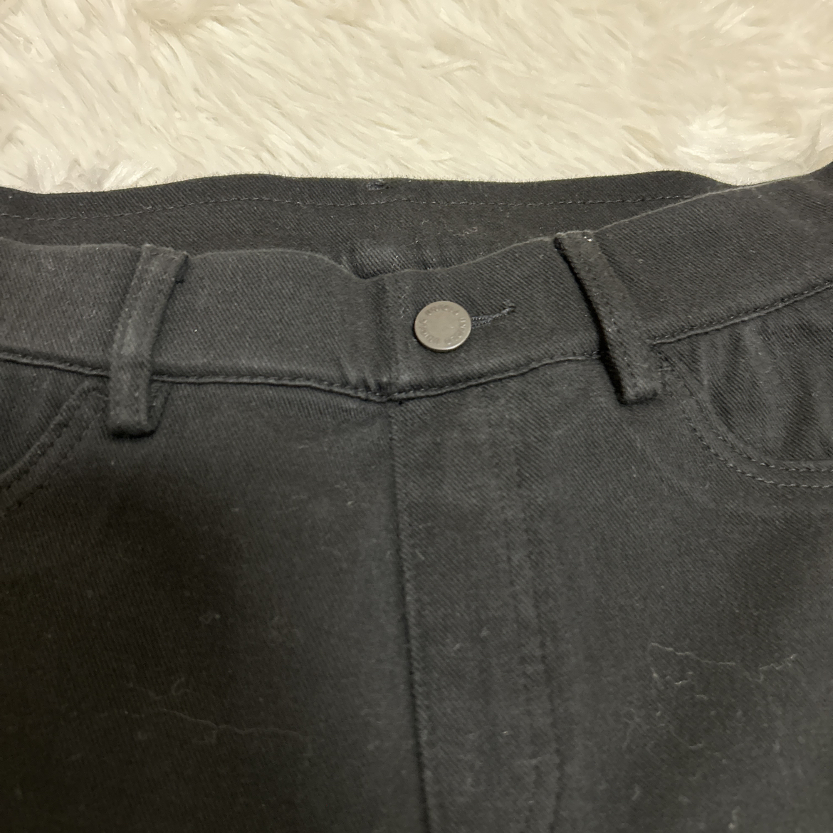 美品　UNIQLO 黒パンツ　ストレッチ　Mサイズの写真2枚目